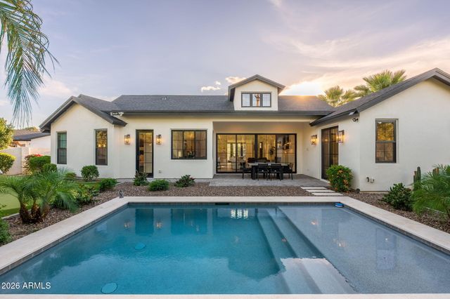 4017 N 49TH Place, Phoenix, AZ 85018