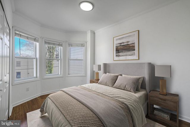 3563 10TH ST NW, Washington, DC 20010