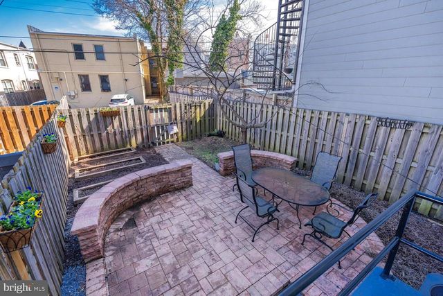 3563 10TH ST NW, Washington, DC 20010