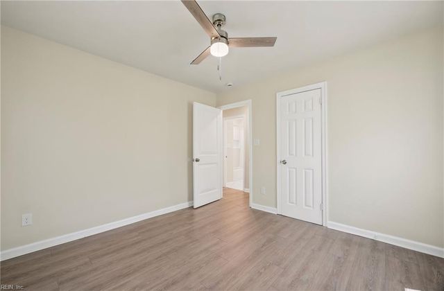 2 Reynolds DR, Hampton, VA 23666