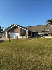 7599 Twin Eagle LN, Fort Myers, FL 33912