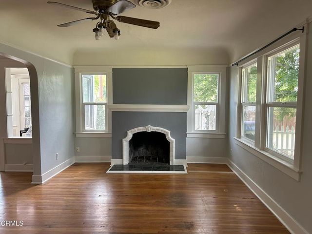 2114 2nd Street, Bakersfield, CA 93304