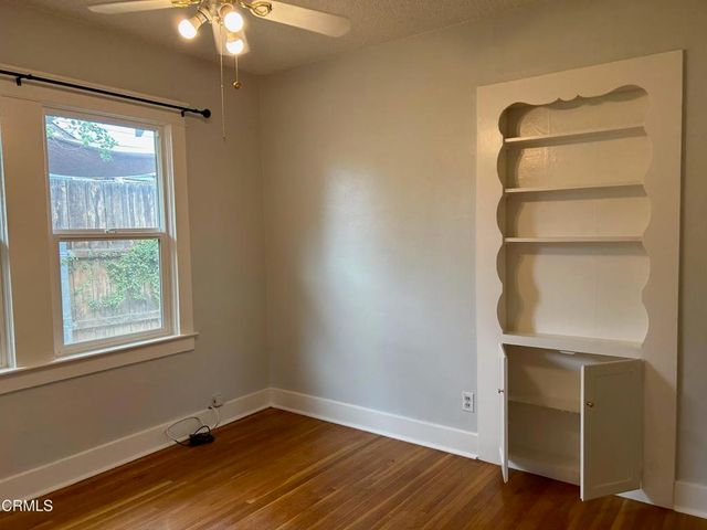 2114 2nd Street, Bakersfield, CA 93304