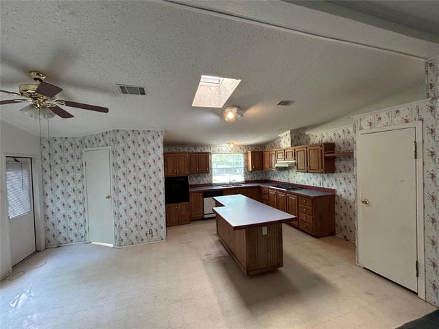 31103 Cherokee Rose Lane, Magnolia, TX 77354