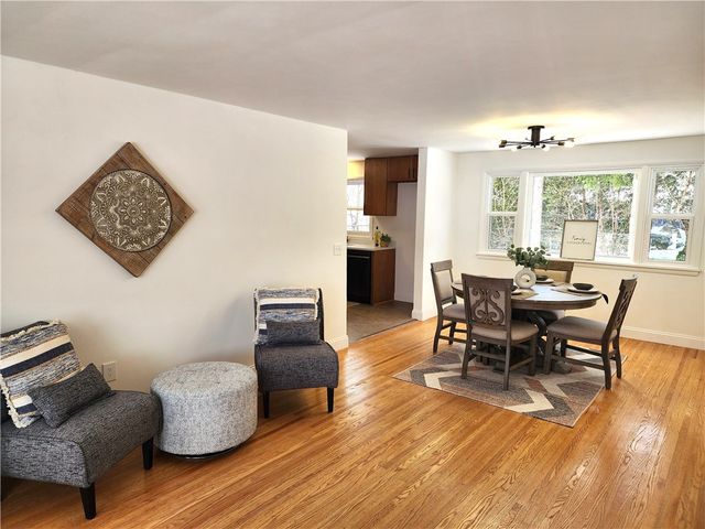 75 Everclay Drive, Greece, NY 14616