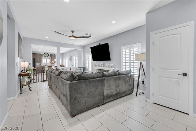 8094 Tulip Bulb Street, Las Vegas, NV 89113