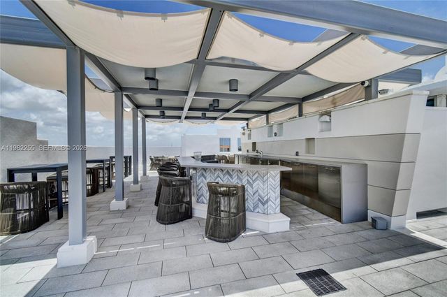 155 E Boca Raton Rd TH1, Boca Raton, FL 33432