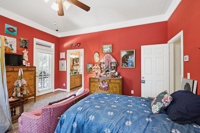 306 W Spring Street, Weatherford, TX 76086