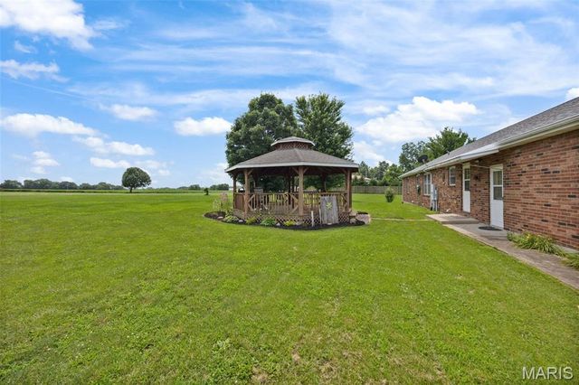 10 Mense Court, Old Monroe, MO 63369