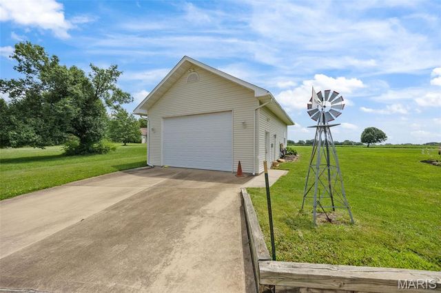 10 Mense Court, Old Monroe, MO 63369