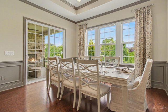8961 Oakcrest Way, West Chester, OH 45069