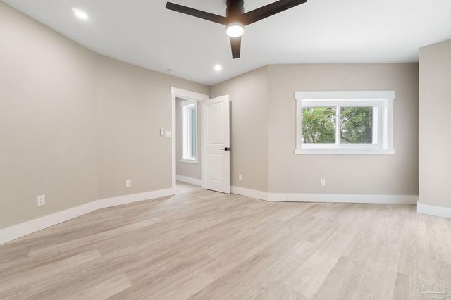 4023 Sandy Bluff Dr, Gulf Breeze, FL 32563