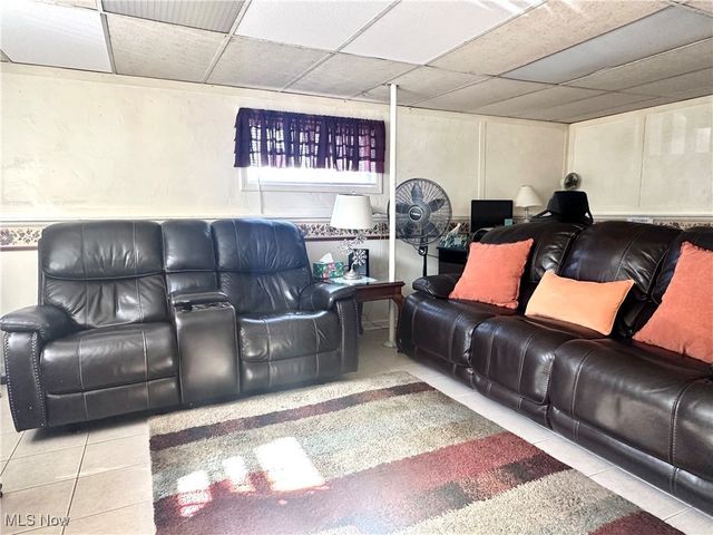 2780 Oberlin Avenue, Lorain, OH 44052