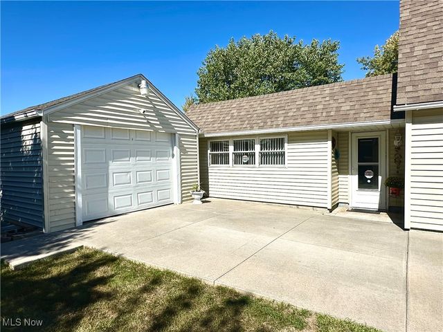 2780 Oberlin Avenue, Lorain, OH 44052