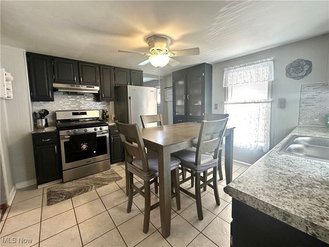 2780 Oberlin Avenue, Lorain, OH 44052