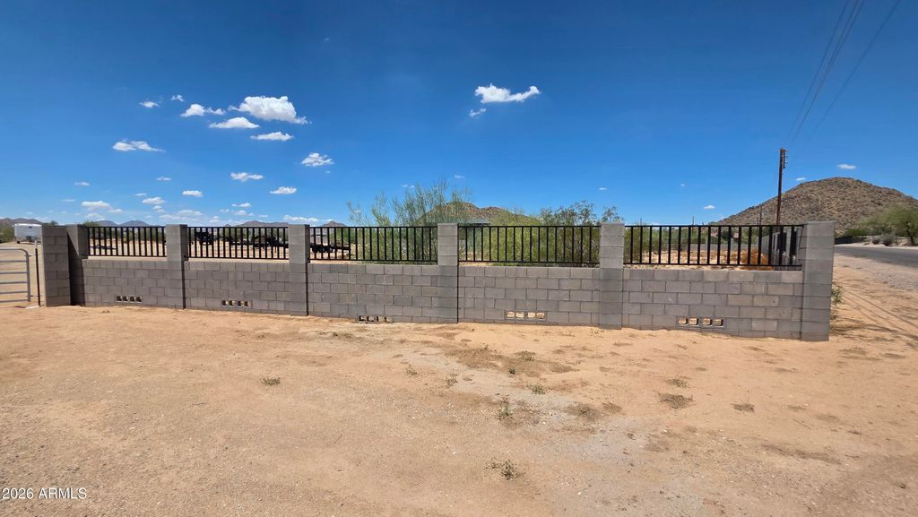 30940 N VARNUM Road, San Tan Valley, AZ 85143 — photo 2