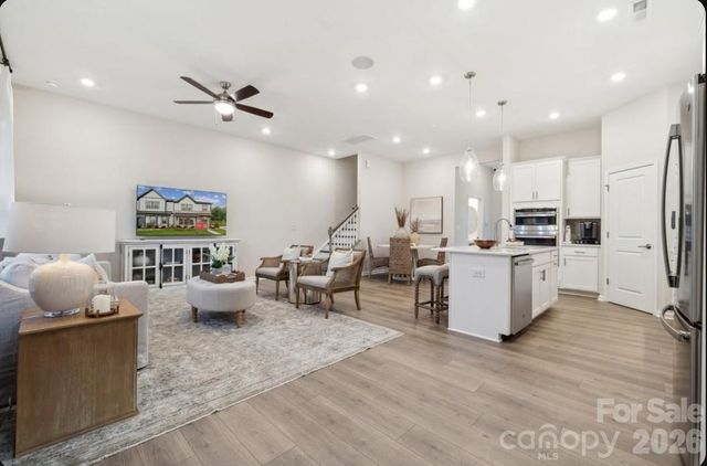 21249 Lake Run Drive, Charlotte, NC 28278
