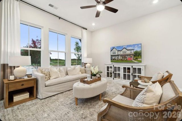 21249 Lake Run Drive, Charlotte, NC 28278
