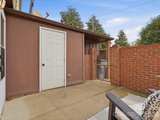 4640 Old Lantern Way, Charlotte, NC 28212