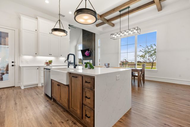 17609 County Rd 1800, Lubbock, TX 79424