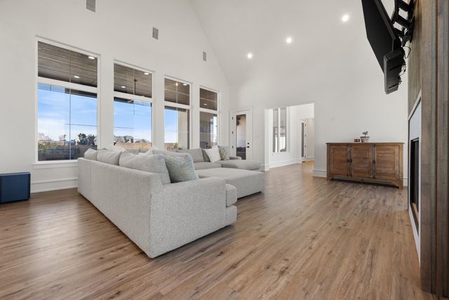 17609 County Rd 1800, Lubbock, TX 79424