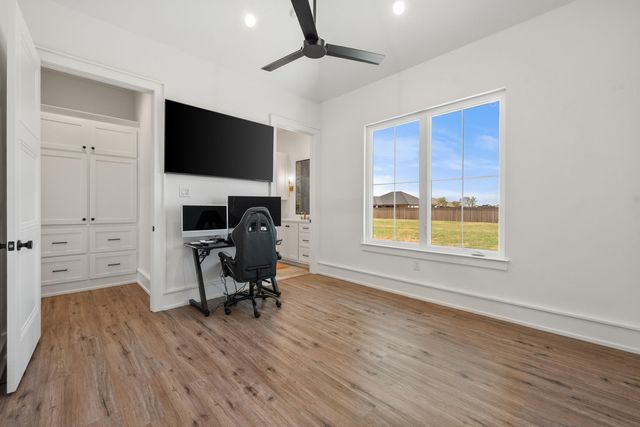 17609 County Rd 1800, Lubbock, TX 79424