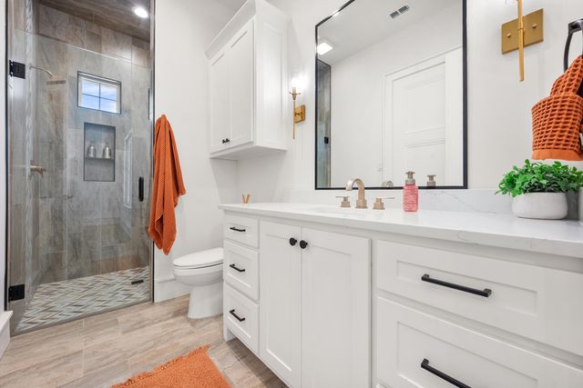 17609 County Rd 1800, Lubbock, TX 79424