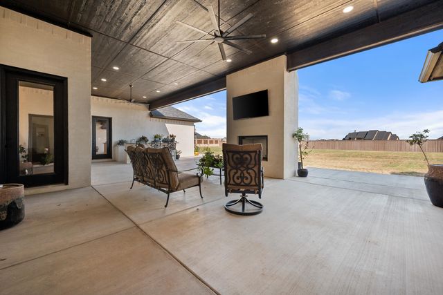 17609 County Rd 1800, Lubbock, TX 79424