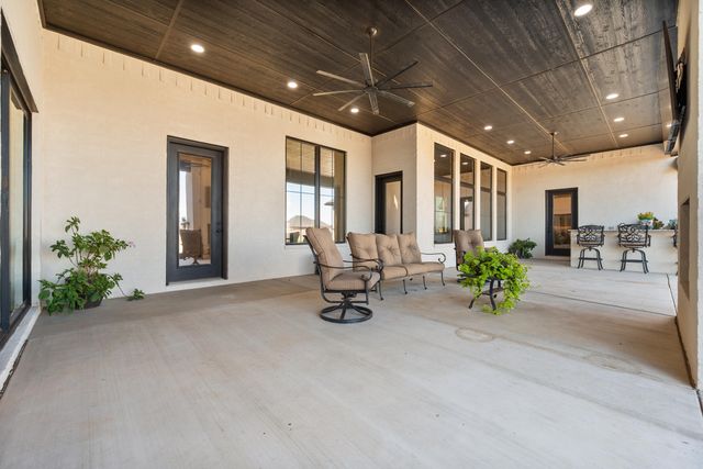 17609 County Rd 1800, Lubbock, TX 79424