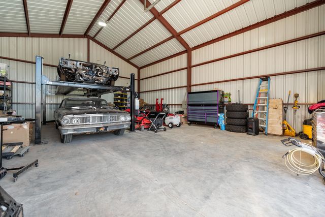 17609 County Rd 1800, Lubbock, TX 79424