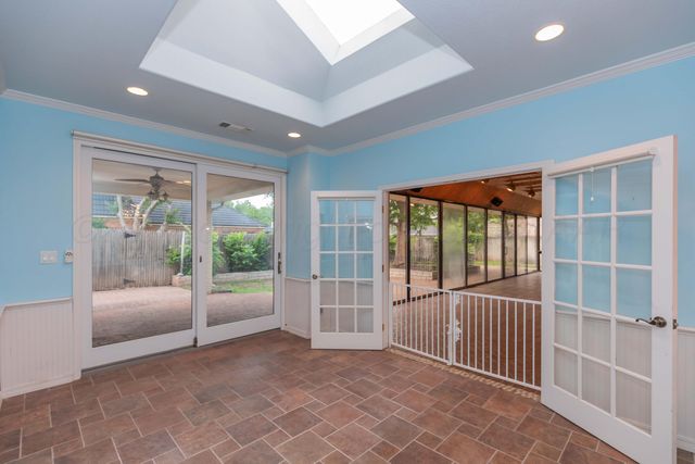 4102 PARAMOUNT Boulevard, Amarillo, TX 79109