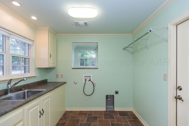 4102 PARAMOUNT Boulevard, Amarillo, TX 79109