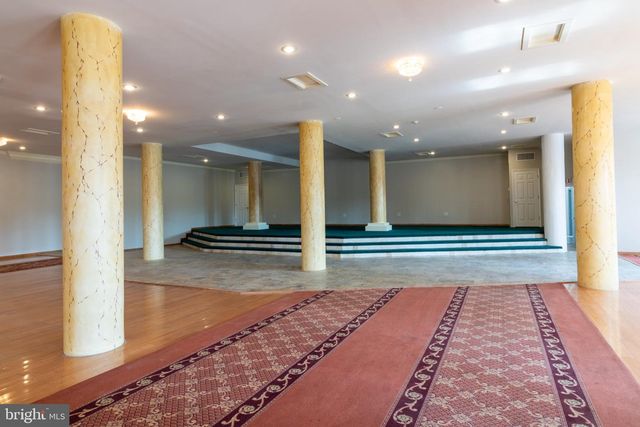 2613 W HUNTING PARK AVE, Philadelphia, PA 19129
