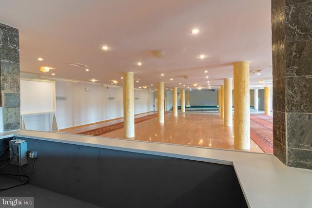 2613 W HUNTING PARK AVE, Philadelphia, PA 19129