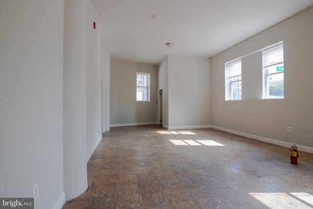 2613 W HUNTING PARK AVE, Philadelphia, PA 19129
