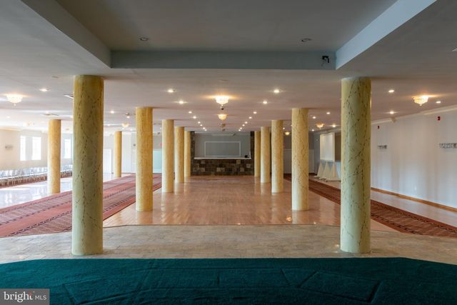 2613 W HUNTING PARK AVE, Philadelphia, PA 19129