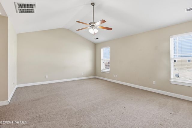 1800 Fox Den Way 4, Greenville, NC 27858