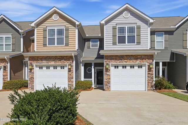 1800 Fox Den Way 4, Greenville, NC 27858