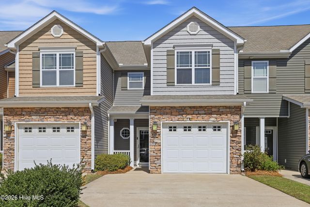 1800 Fox Den Way 4, Greenville, NC 27858