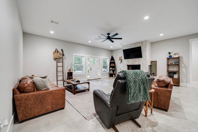 86 Hwy 36, Conway, AR 72032