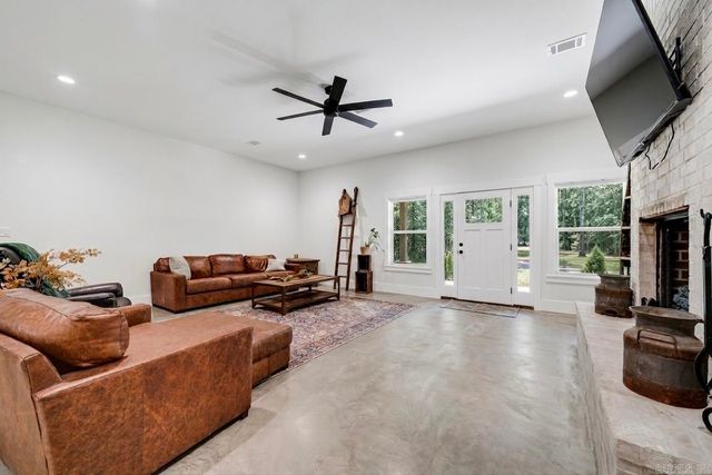 86 Hwy 36, Conway, AR 72032