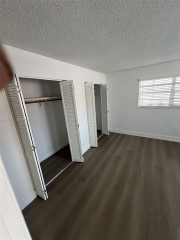 22605 SW 66th Avenue 403, Boca Raton, FL 33428