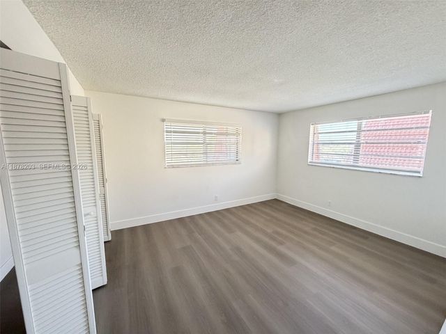 22605 SW 66th Avenue 403, Boca Raton, FL 33428