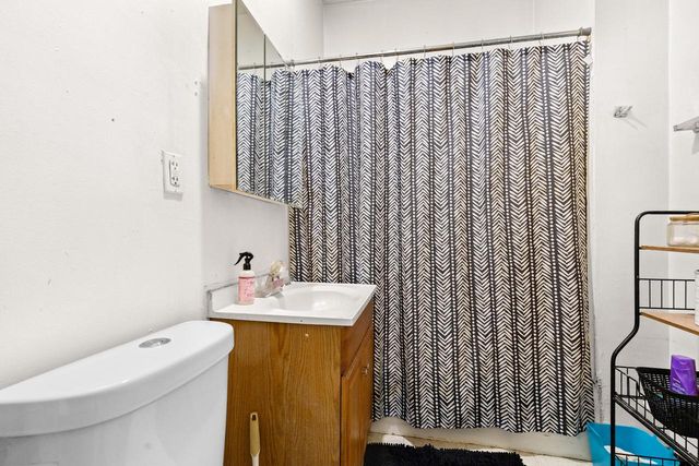 3058 N Richards STREET, Milwaukee, WI 53212