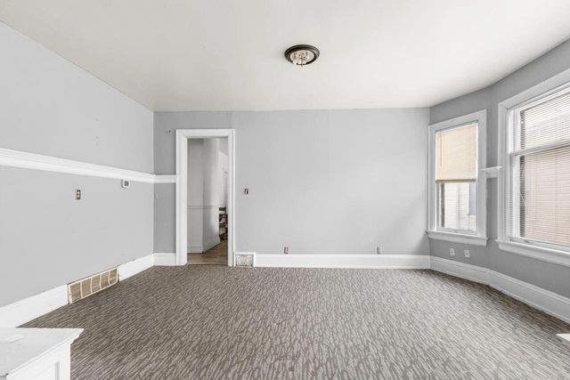 3058 N Richards STREET, Milwaukee, WI 53212