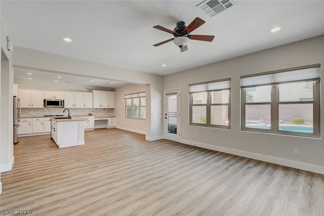 2517 Pastis Court, Henderson, NV 89044