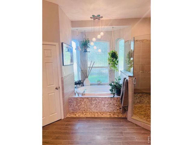 8008 Sunrise Cir, Frederick, CO 80516