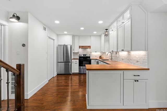 9231 BINGHAM DR, San Antonio, TX 78230