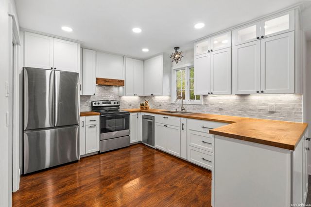 9231 BINGHAM DR, San Antonio, TX 78230