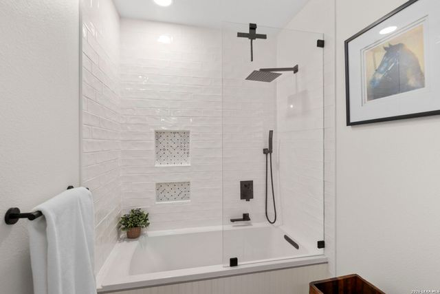 9231 BINGHAM DR, San Antonio, TX 78230